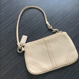 Coach wristlet cream